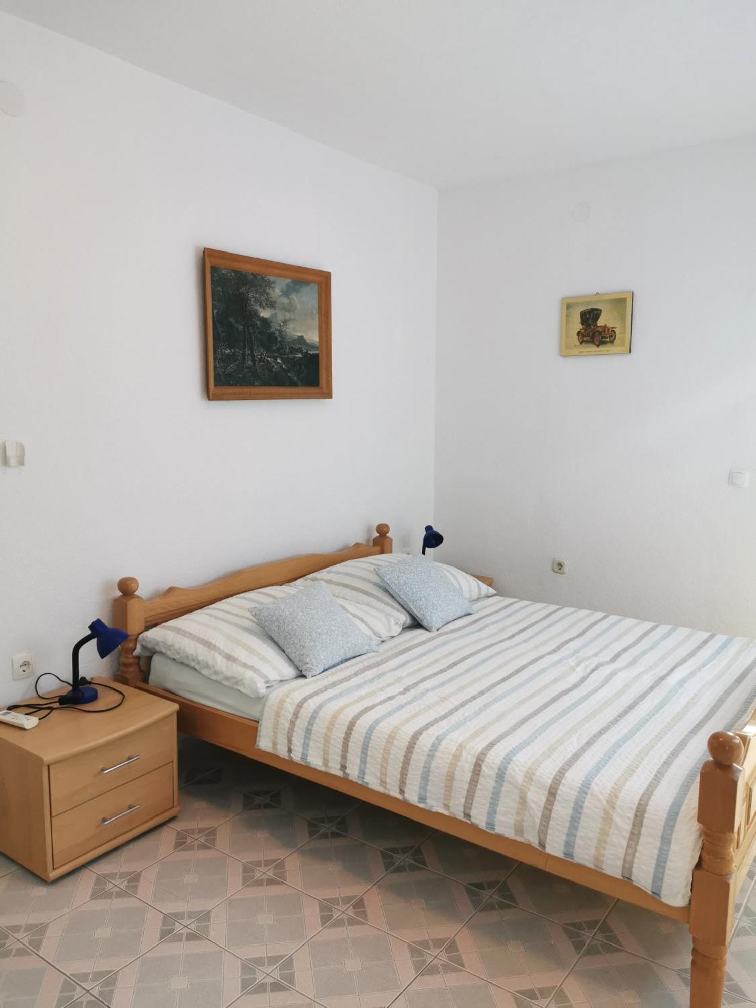 Apartmani Gabi Cesarica Exterior photo
