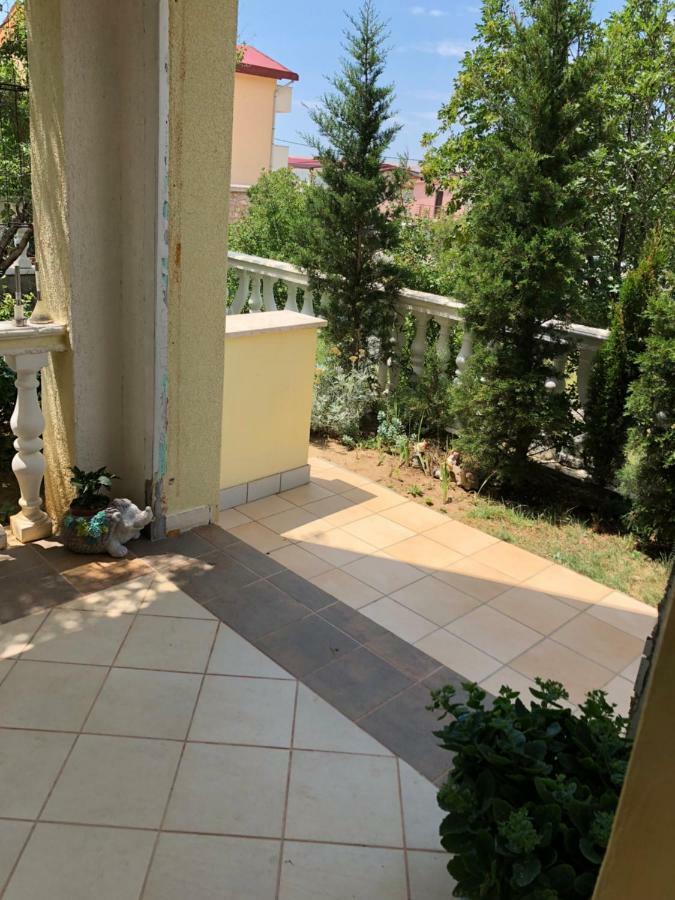 Apartmani Gabi Cesarica Exterior photo